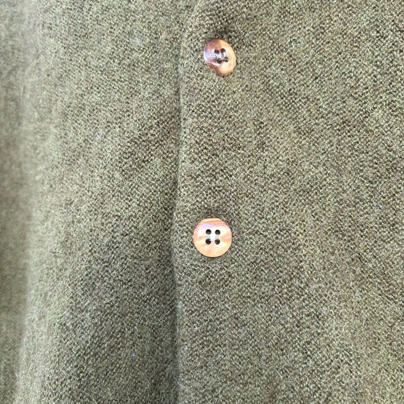 Pendleton Virgin wool cardigan. Size M - Picture 3 of 5